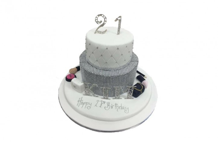 Tiered Bling with Makeup Cake